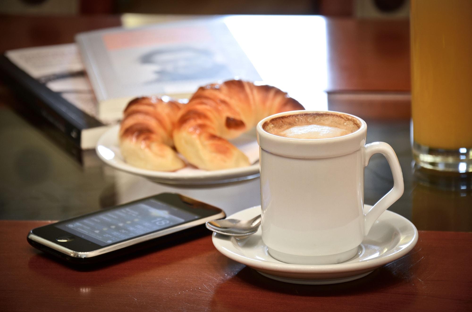 Hotel Grand Brizo Comahue Neuquén Zewnętrze zdjęcie