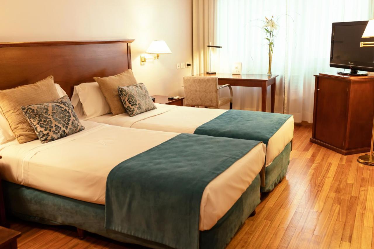Hotel Grand Brizo Comahue Neuquén Zewnętrze zdjęcie
